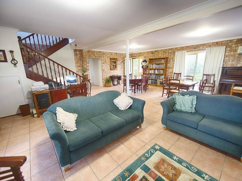 7 Snapper Court, Woodgate QLD 4660