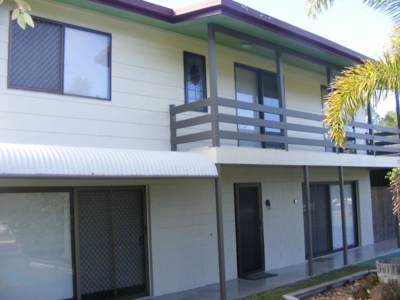 66 Acacia Street, Woodgate QLD 4660