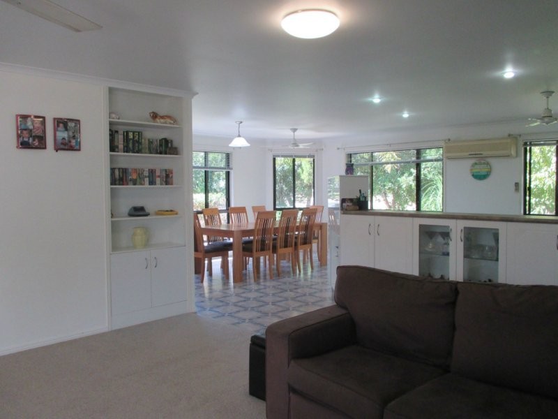 1 Jacaranda Court, Woodgate QLD 4660