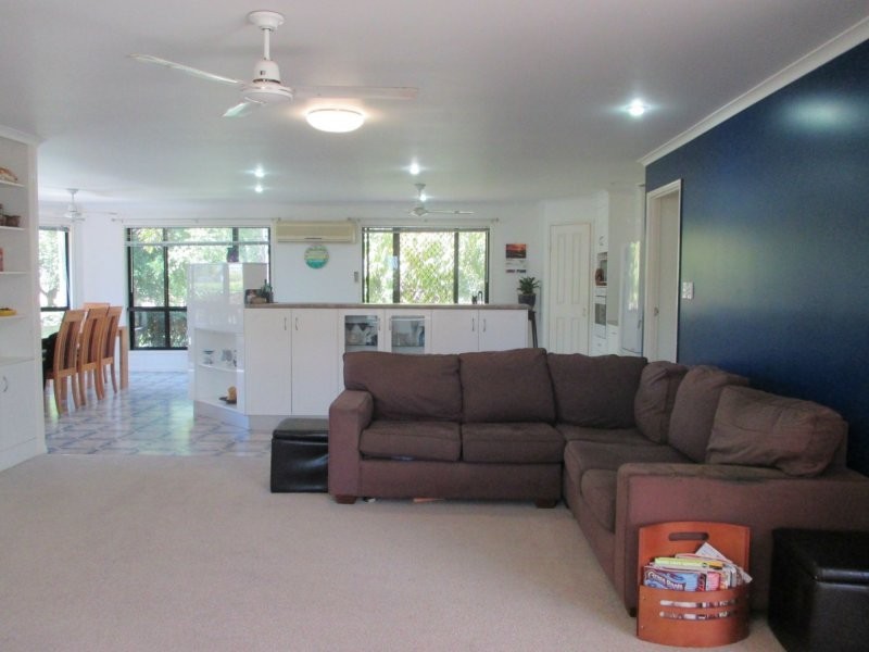 1 Jacaranda Court, Woodgate QLD 4660