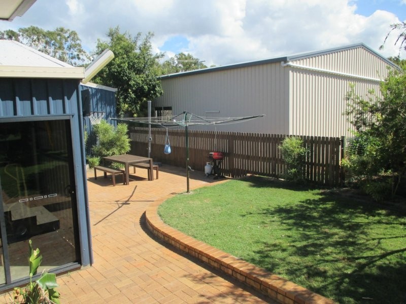 1 Jacaranda Court, Woodgate QLD 4660