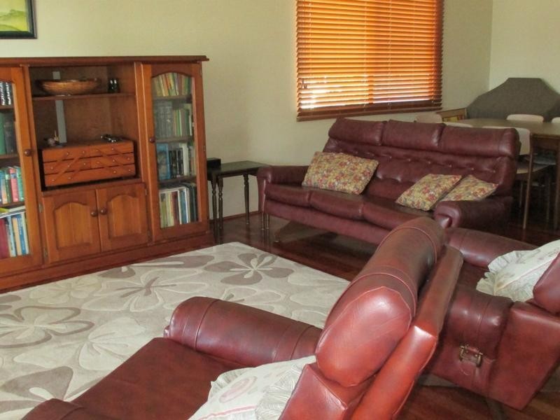 9 Fifth Avenue, Woodgate QLD 4660