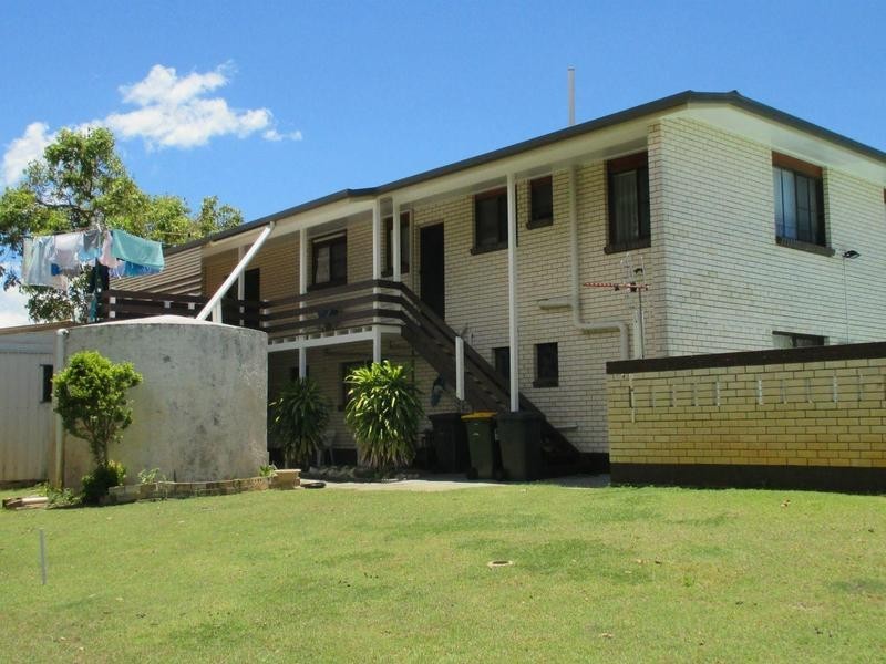 71 Mackerel Street, Woodgate QLD 4660