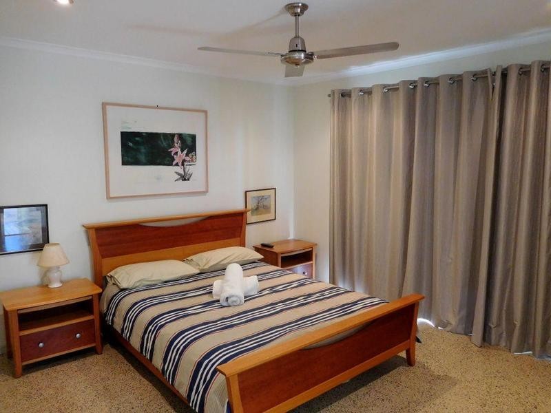 Unit 8/19 Pepperina Court, Woodgate QLD 4660