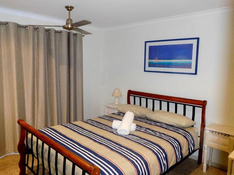 Unit 8/19 Pepperina Court, Woodgate QLD 4660