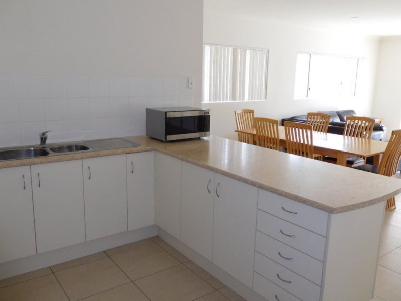 Unit 3/23 Barramundi Drive, Woodgate QLD 4660
