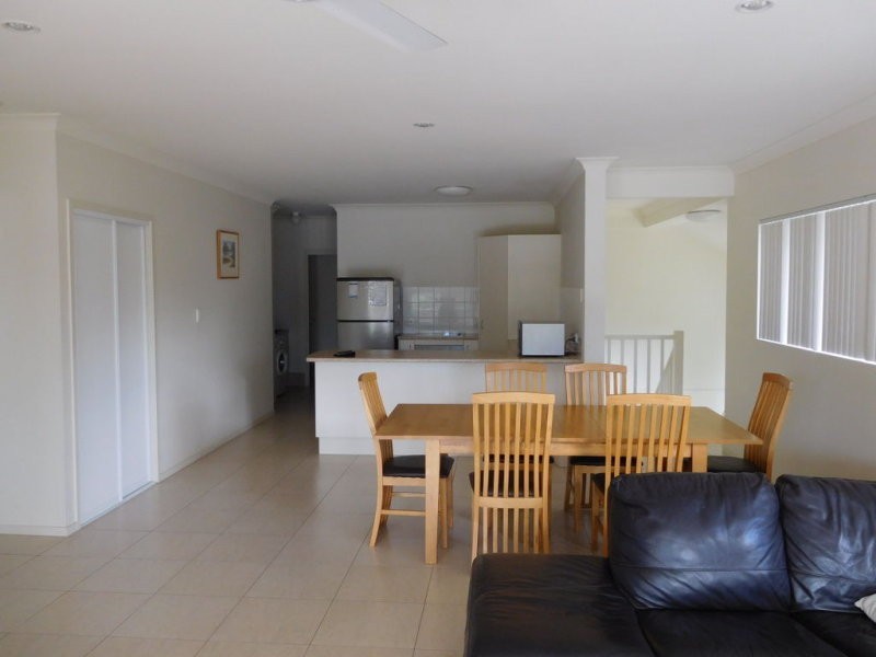 Unit 3/23 Barramundi Drive, Woodgate QLD 4660