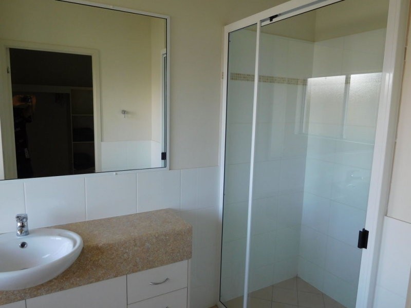 Unit 3/23 Barramundi Drive, Woodgate QLD 4660