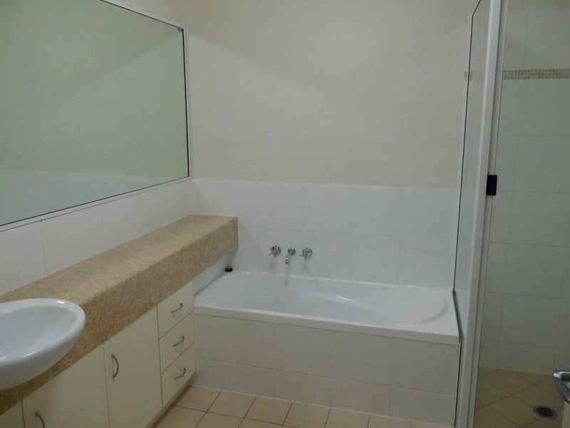 Unit 3/23 Barramundi Drive, Woodgate QLD 4660