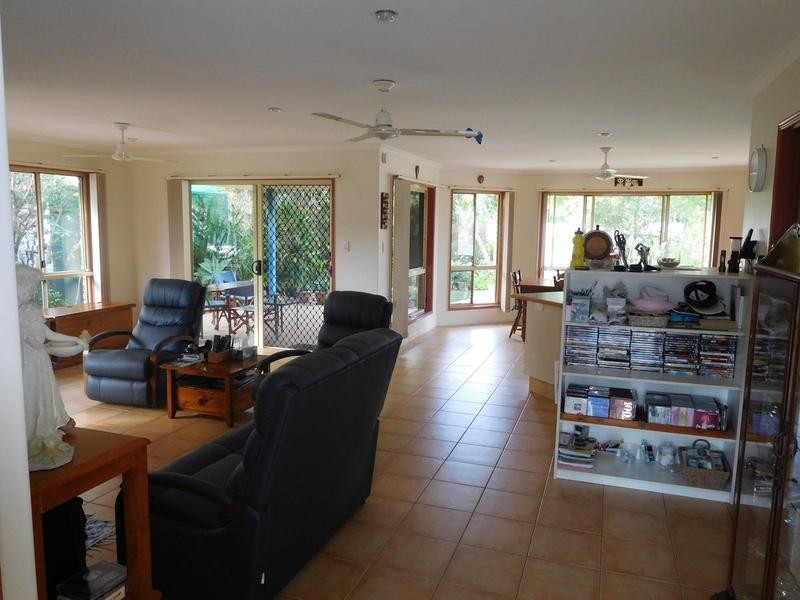 9 Grevillea Court, Woodgate QLD 4660