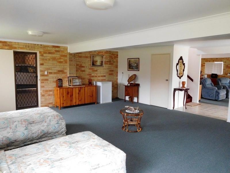 101 Esplanade Street, Woodgate QLD 4660