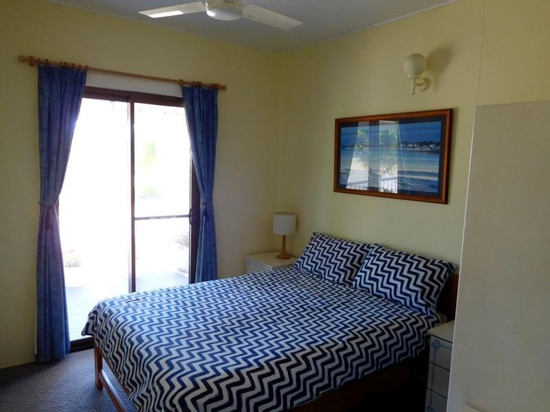 8 Third Avenue, Woodgate QLD 4660