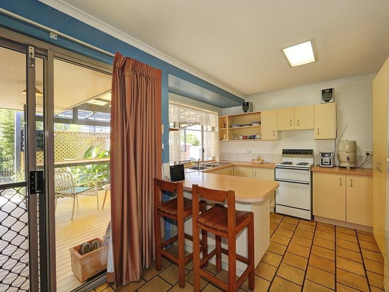 4 Lorikeet Avenue, Woodgate QLD 4660