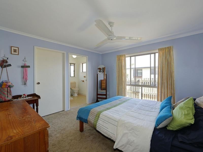 4 Lorikeet Avenue, Woodgate QLD 4660