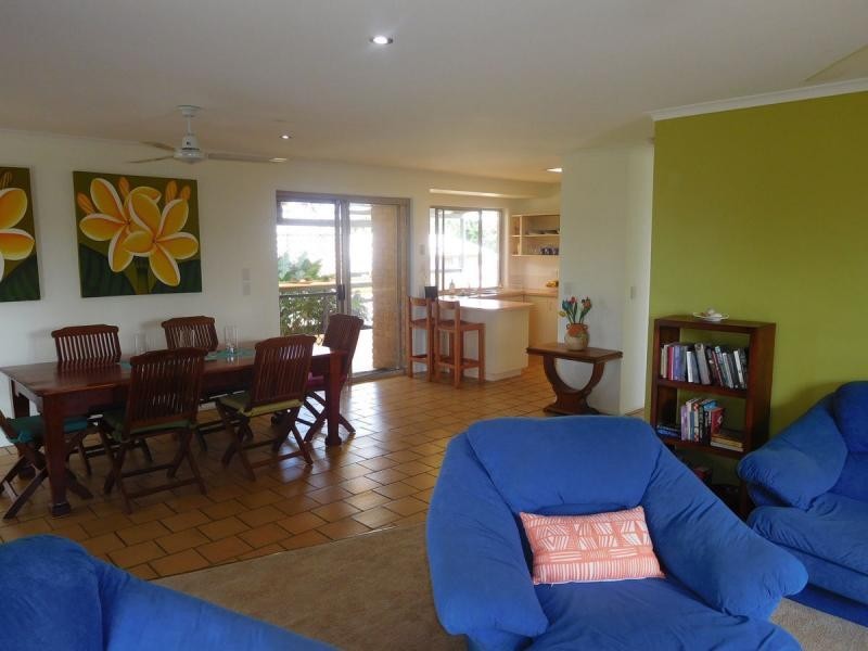 4 Lorikeet Avenue, Woodgate QLD 4660