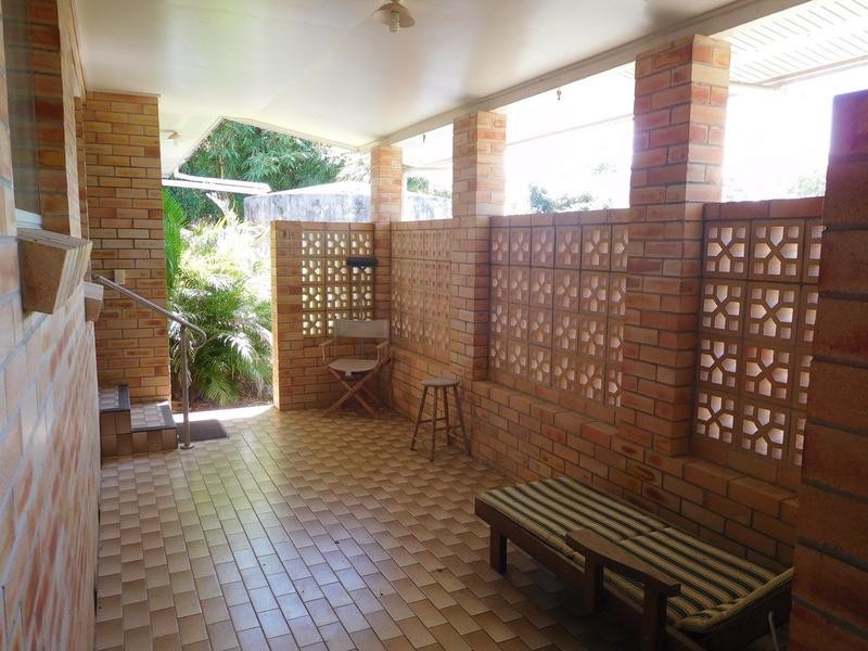 6 Wattle Street, Woodgate QLD 4660