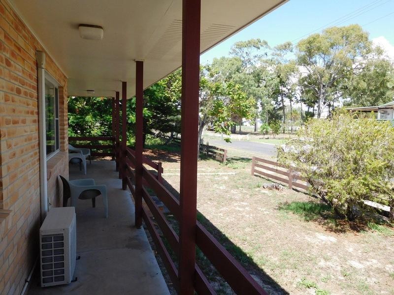 6 Wattle Street, Woodgate QLD 4660