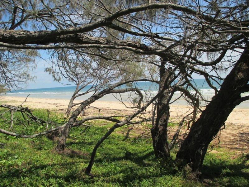 25 Ocean View Drive, Woodgate QLD 4660