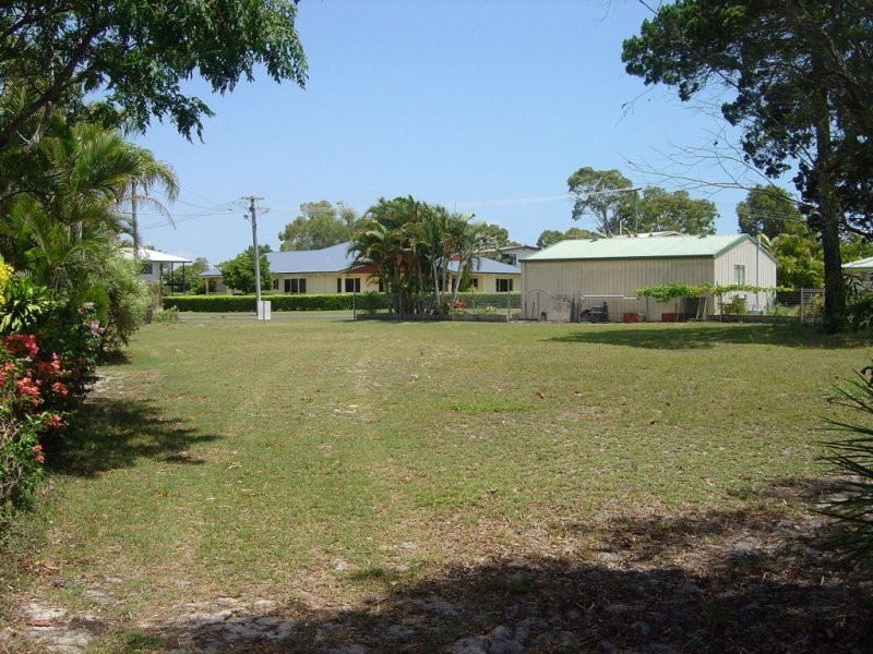 1 Emperor Street, Woodgate QLD 4660