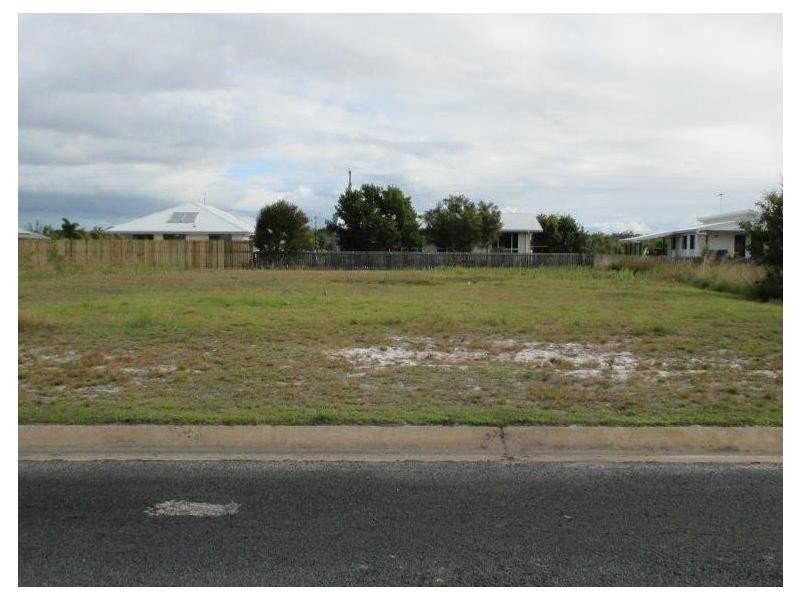 6 Sunset Avenue, Woodgate QLD 4660