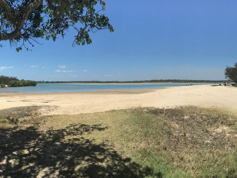 1 Kinkuna Drive, Woodgate QLD 4660