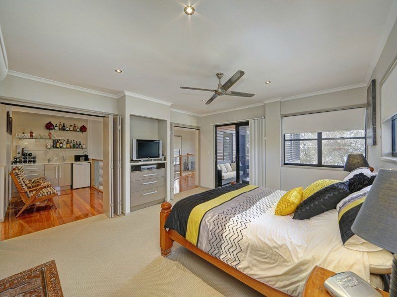 3 Esplanade, Woodgate QLD 4660