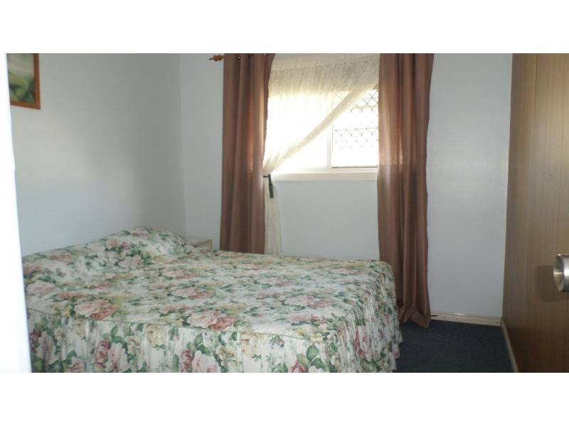 1 Moller Street, Buxton QLD 4660