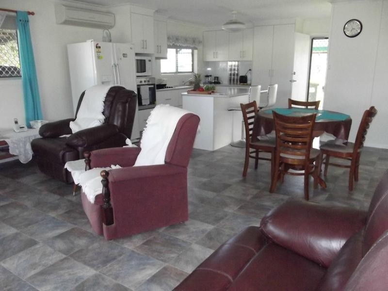 1 Moller Street, Buxton QLD 4660