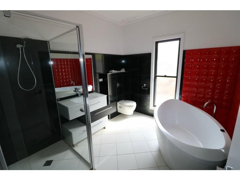 2 Bodalla Street, Childers, Apple Tree Creek QLD 4660