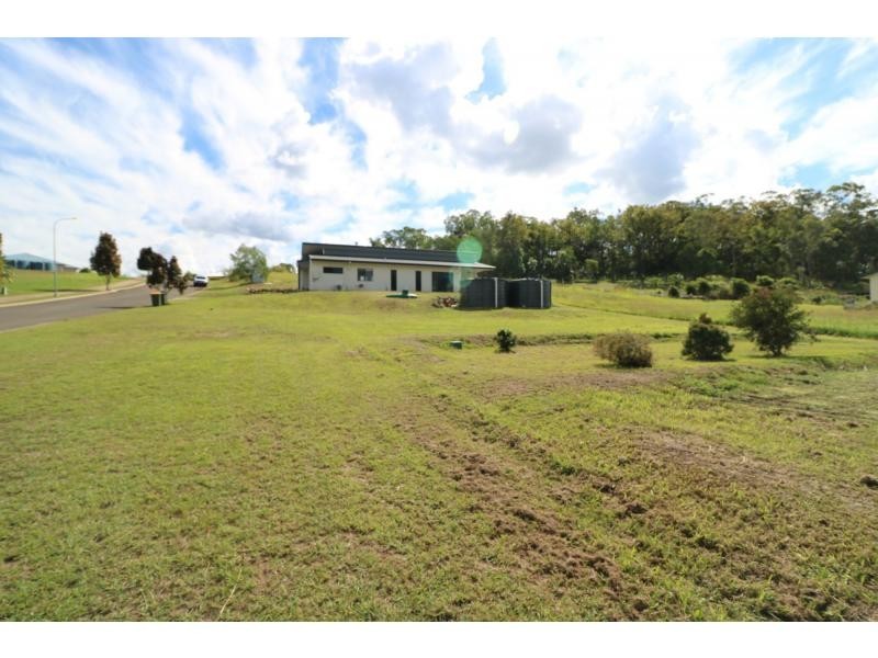 2 Bodalla Street, Childers, Apple Tree Creek QLD 4660