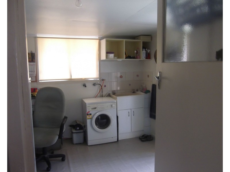 8047 Isis Highway St, Dallarnil QLD 4621