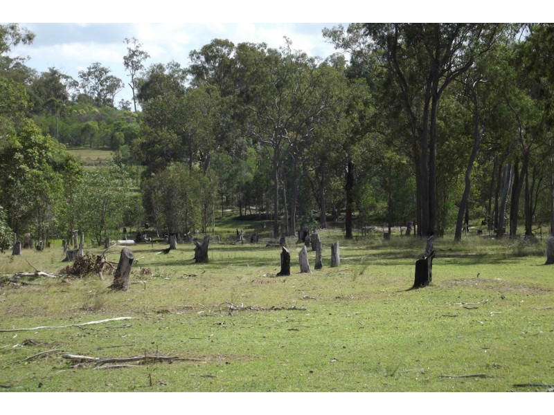 104 Guppys Road, Eureka QLD 4660