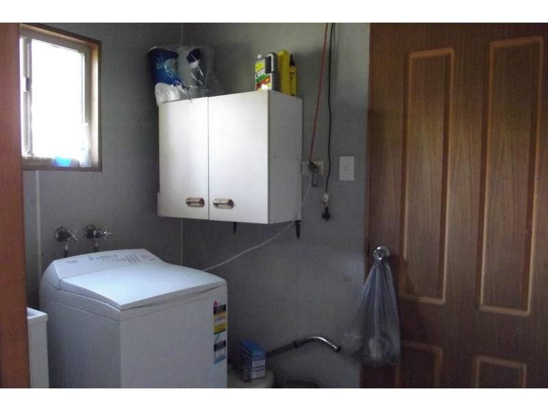 27553 Bruce Highway, Childers QLD 4660