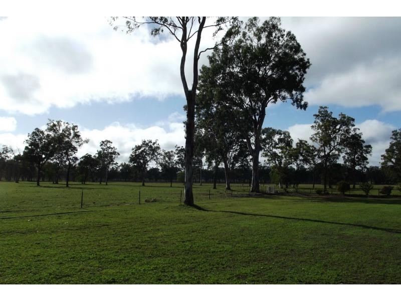 27553 Bruce Highway, Childers QLD 4660
