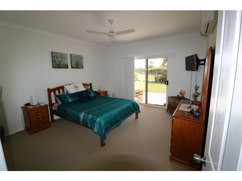 30 Yalla Lane, Redridge QLD 4660