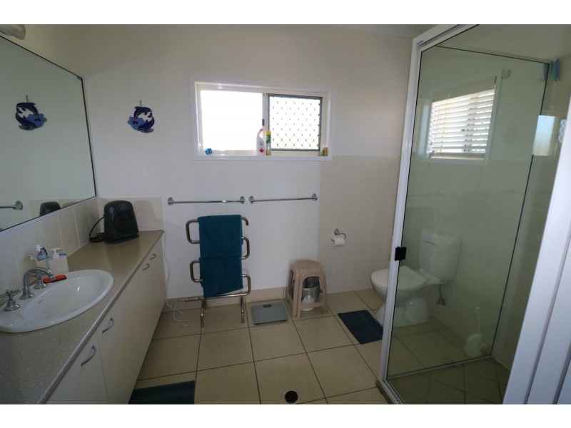 30 Yalla Lane, Redridge QLD 4660