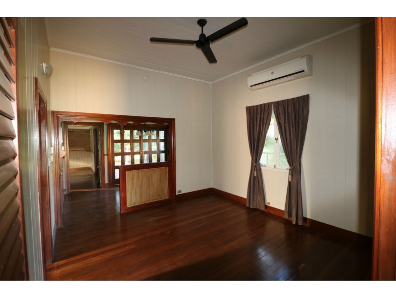 3 Pizzey Street, Childers QLD 4660
