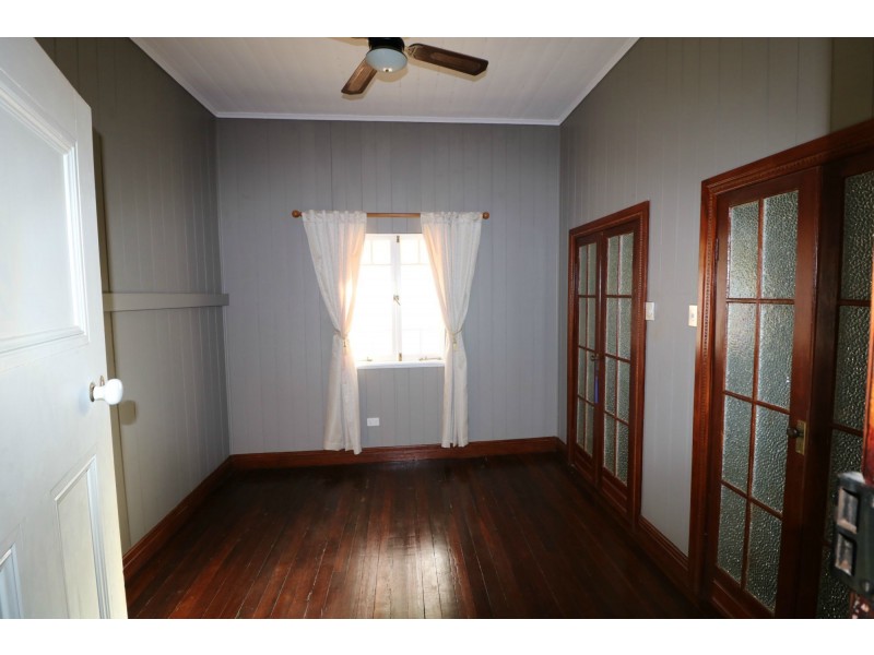 3 Pizzey Street, Childers QLD 4660