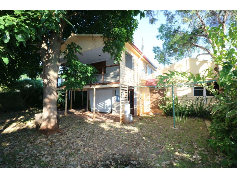 3 Pizzey Street, Childers QLD 4660