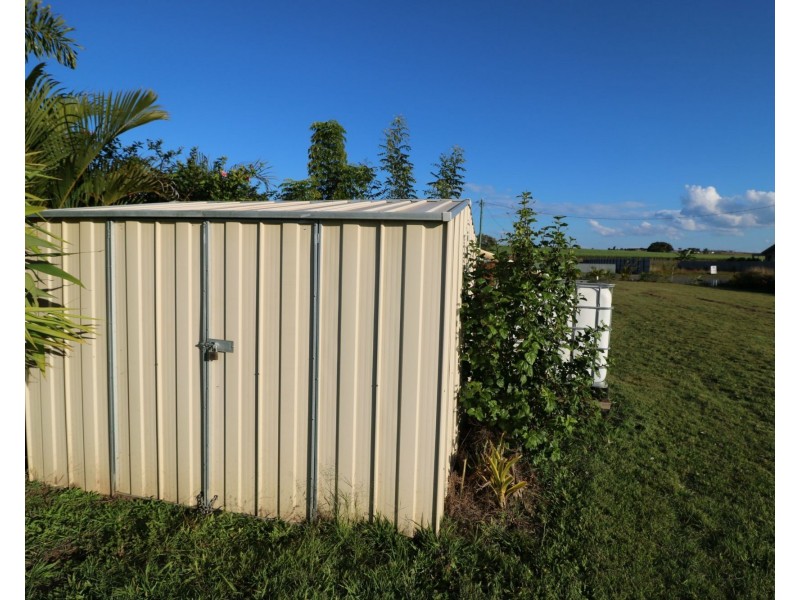 148 Station Road, Horton QLD 4660