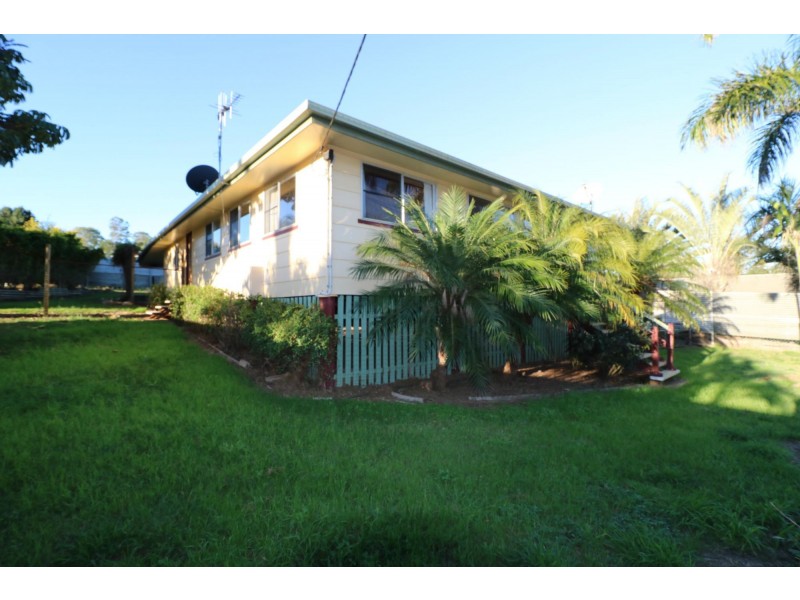 2 Cocking Street, Apple Tree Creek QLD 4660