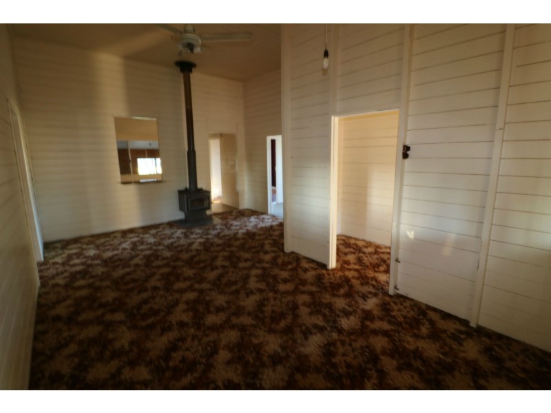 2 Cocking Street, Apple Tree Creek QLD 4660