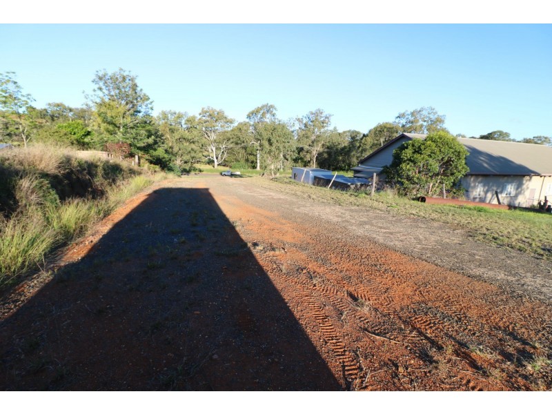 2 Cocking Street, Apple Tree Creek QLD 4660