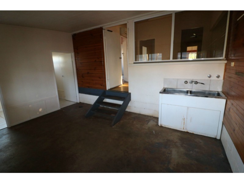 2 Cocking Street, Apple Tree Creek QLD 4660
