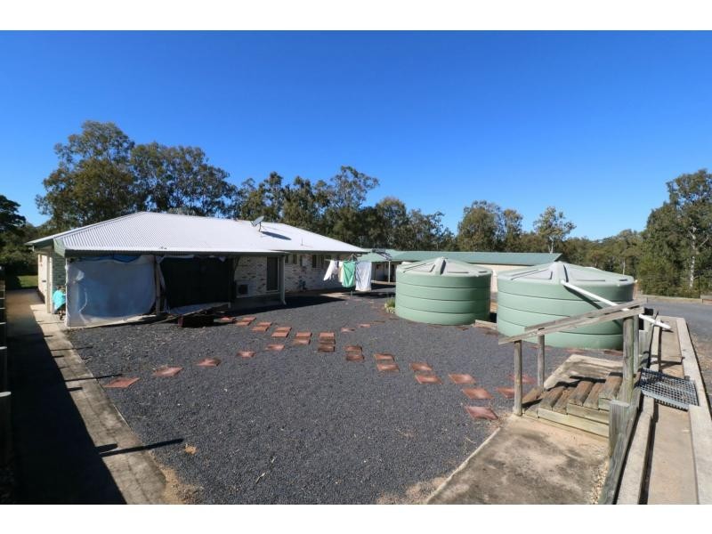 4 Wallace Street, Apple Tree Creek QLD 4660