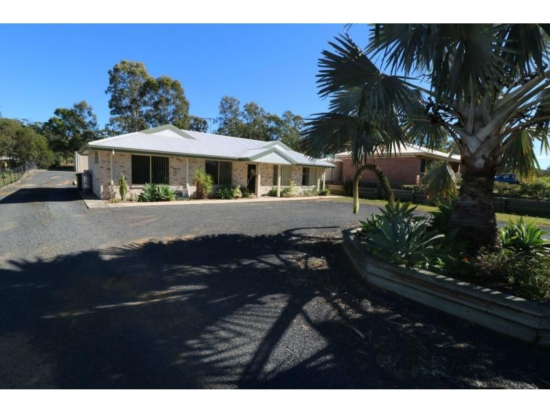 4 Wallace Street, Apple Tree Creek QLD 4660