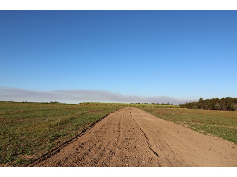 261 McDonalds Road, Farnsfield QLD 4660