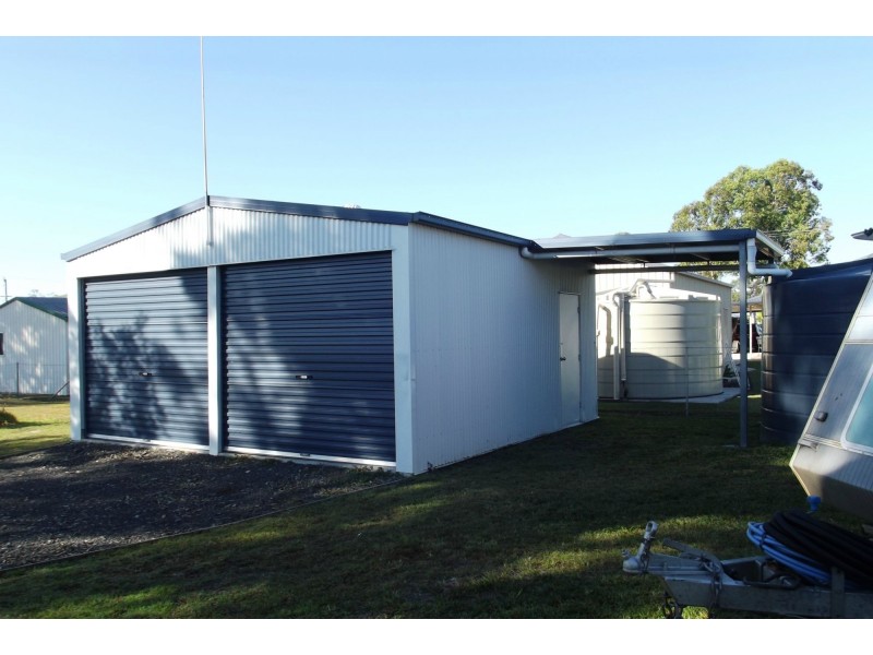 27 Steley Street, Buxton QLD 4660