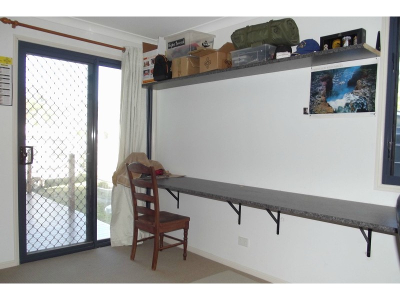 27 Steley Street, Buxton QLD 4660