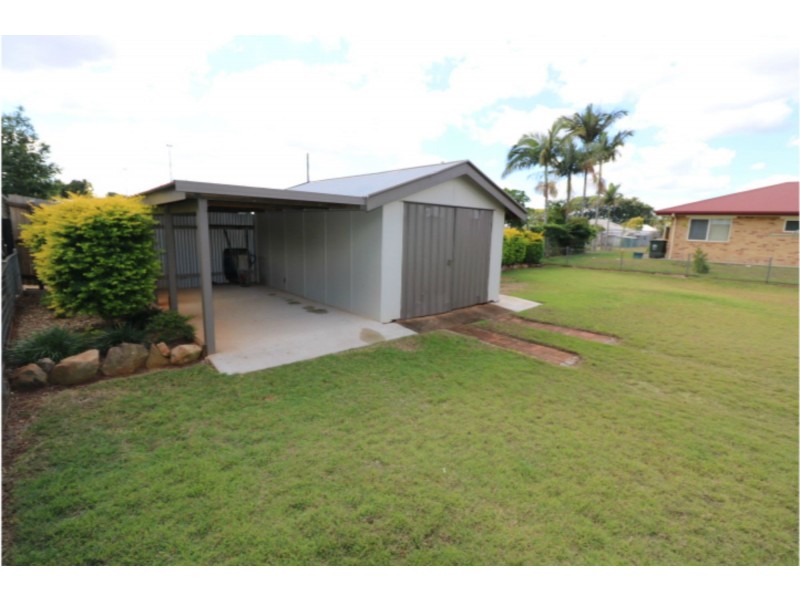 17 West Street, Childers QLD 4660